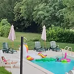 Domaine De Bourgville 4*