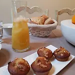 Bed & Breakfast Domaine De Bourgville 4*