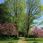 Domaine De Bourgville Bed & Breakfast