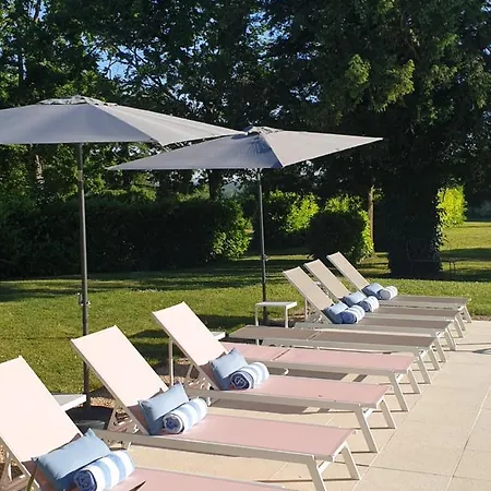 Bed & Breakfast Domaine De Bourgville Monts-sur-Guesnes