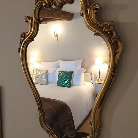 Bed and breakfast Domaine De Bourgville 4*