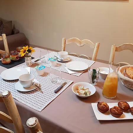 Couette-café Domaine De Bourgville Monts-sur-Guesnes