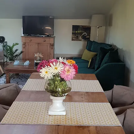 Nocleg ze śniadaniem Domaine De Bourgville 4*