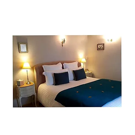 多梅因伯格维尔旅馆 4* Monts-sur-Guesnes