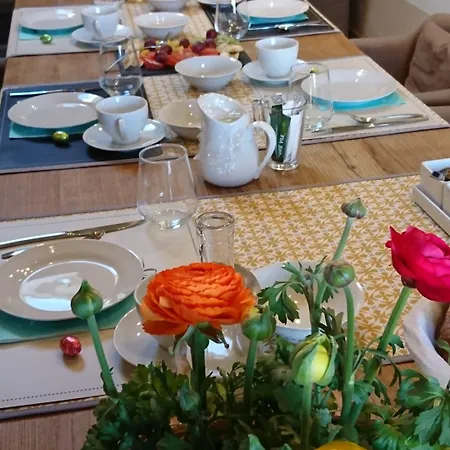 Domaine De Bourgville 4* Monts-sur-Guesnes