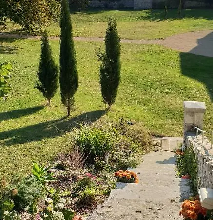 Bed & Breakfast Domaine De Bourgville