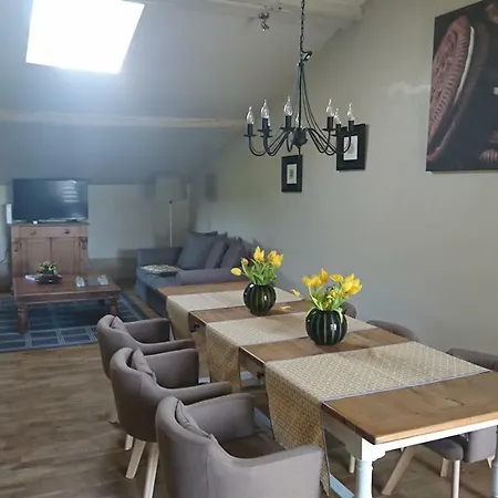Domaine De Bourgville 4* Monts-sur-Guesnes