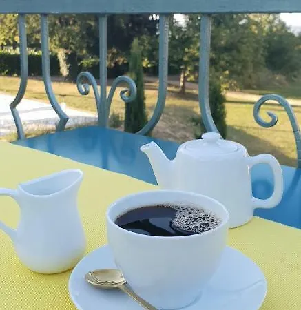 Domaine De Bourgville Bed & Breakfast