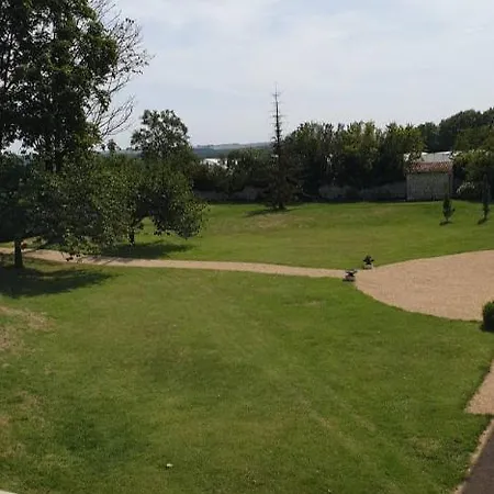 Domaine De Bourgville *